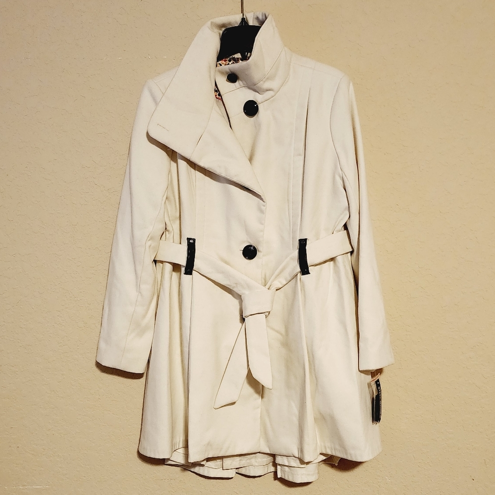 Steve Madden off- white peacoat